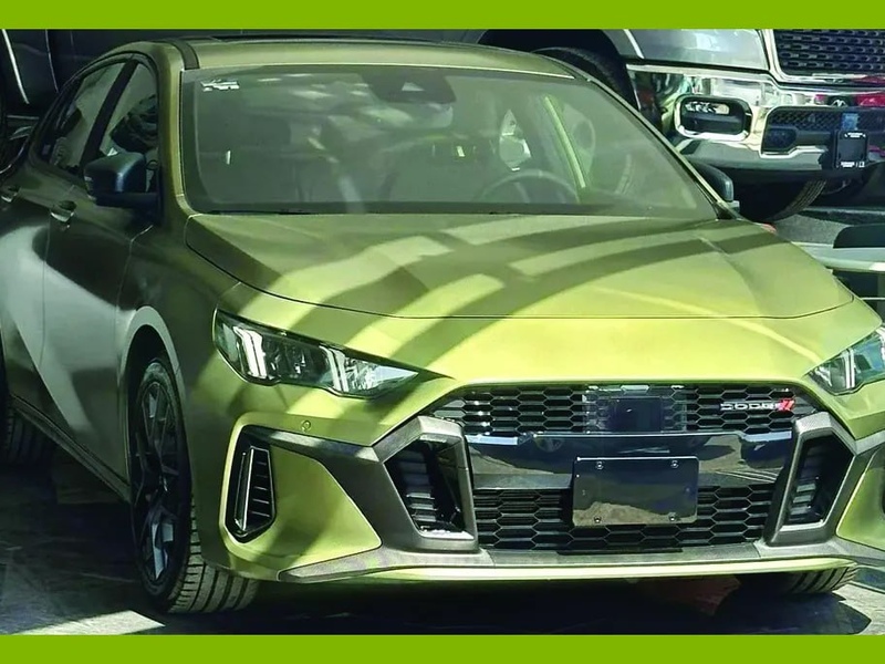 Kyiv Auto Trade | Dodge Attitude Green Hornet: китайський спорт-седан для Мексики